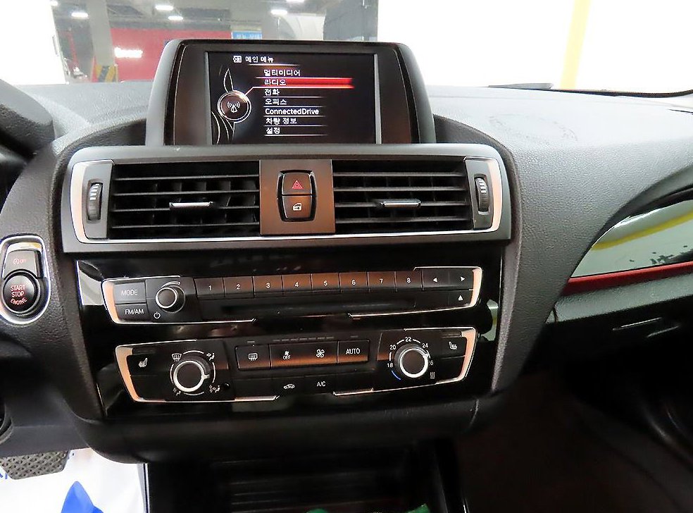 BMW 1시리즈 118d 스포츠 사진 13