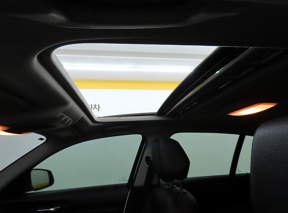 BMW 1시리즈 118d 스포츠 사진 17