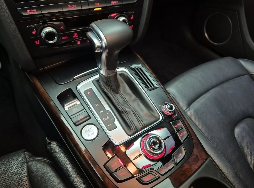 아우디 A5 2.0 TDI 콰트로 다이나믹 스포츠백 사진 16