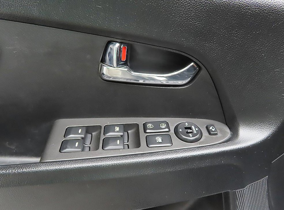 기아 스포티지 2WD LX 사진 12