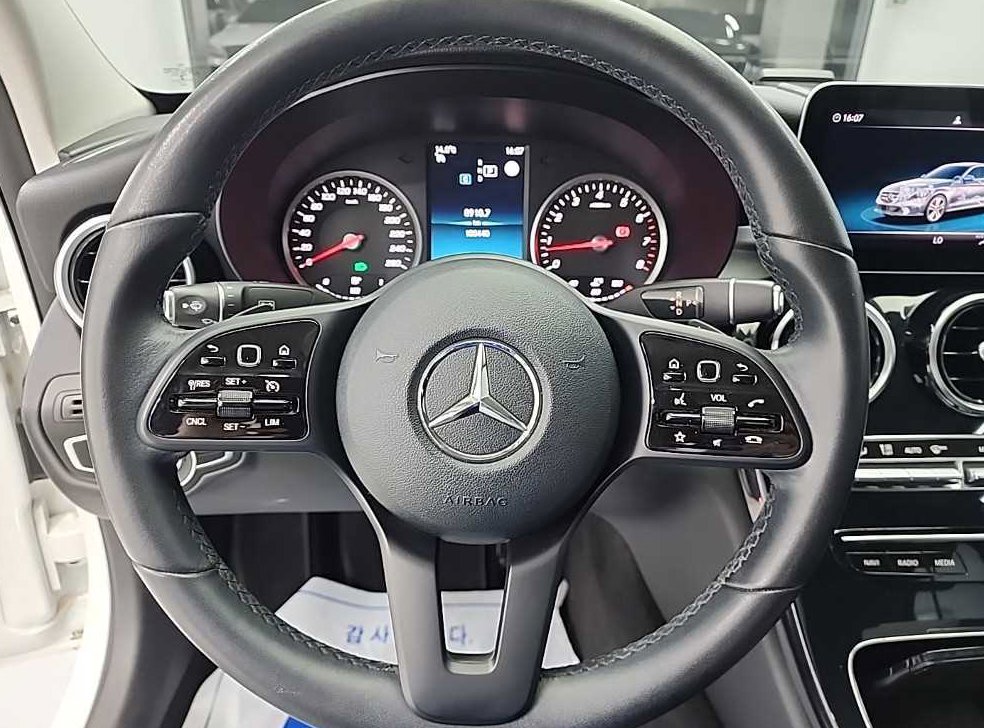 벤츠 C 클래스 C200 사진 9