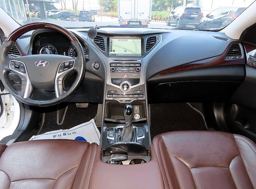 현대 그랜저 HG220 PREMIUM 사진 7