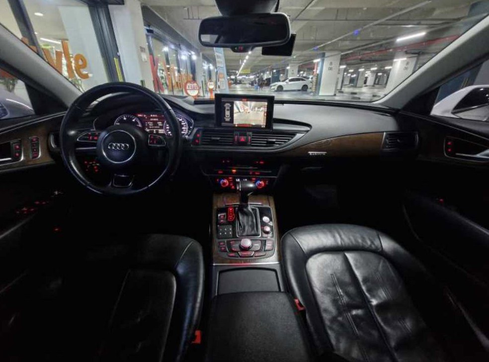 아우디 A7 3.0 TDI 콰트로 다이나믹 사진 5