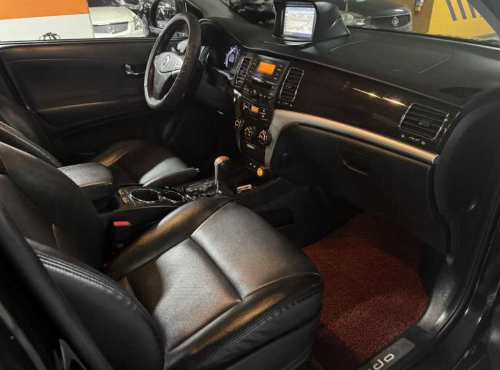 KG모빌리티(쌍용)  코란도 CLUBBY 2WD 사진 17