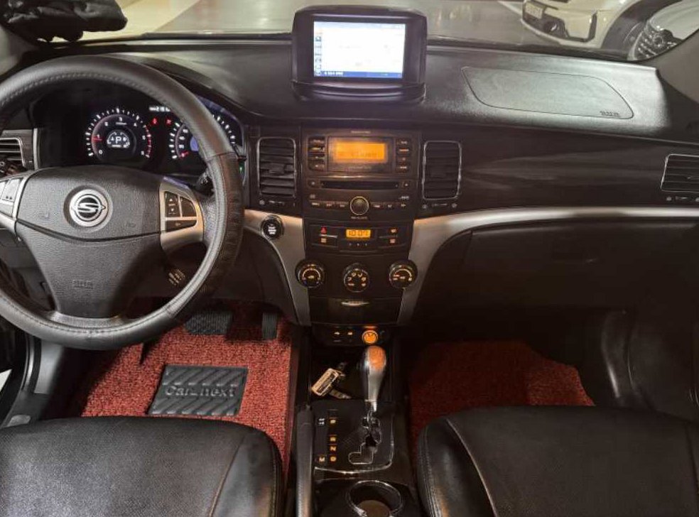 KG모빌리티(쌍용)  코란도 CLUBBY 2WD 사진 7