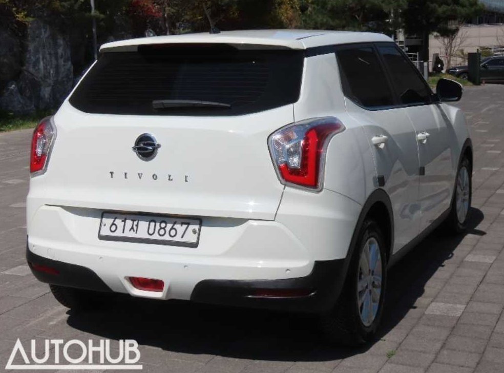 KG모빌리티(쌍용)  티볼리 가솔린 2WD 1.6 VX 사진 3