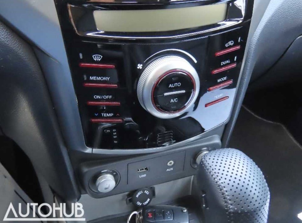 KG모빌리티(쌍용)  티볼리 가솔린 2WD 1.6 VX 사진 8