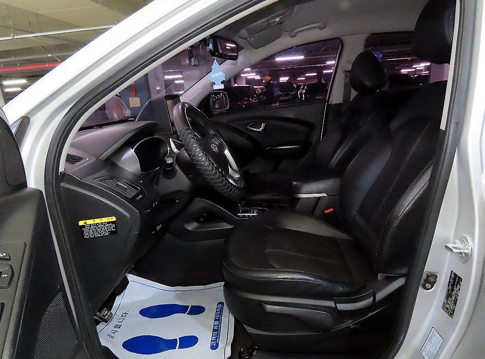 현대 투싼 2WD VGT LX20 사진 6