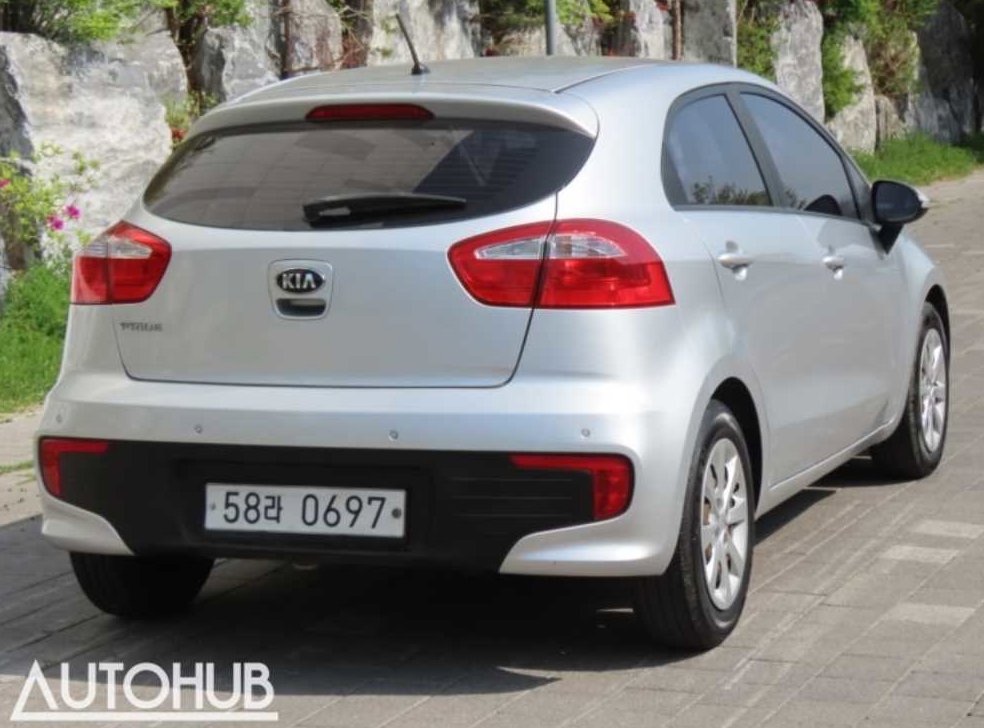 기아 프라이드 5DR 1.4 MPI 트렌디 사진 3