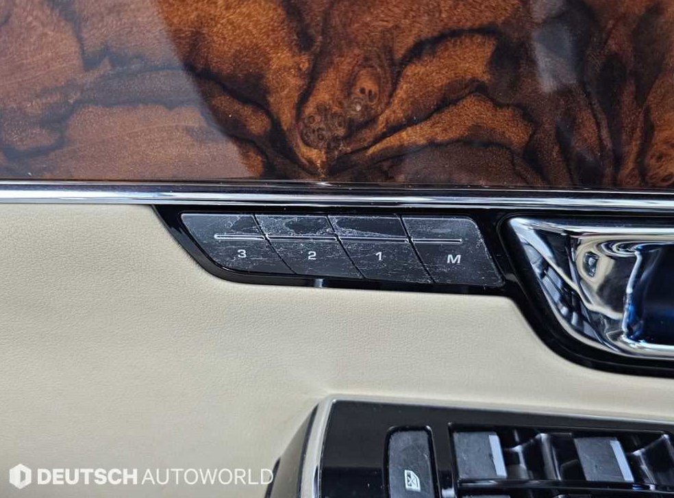 재규어 XJ 3.0D 사진 17