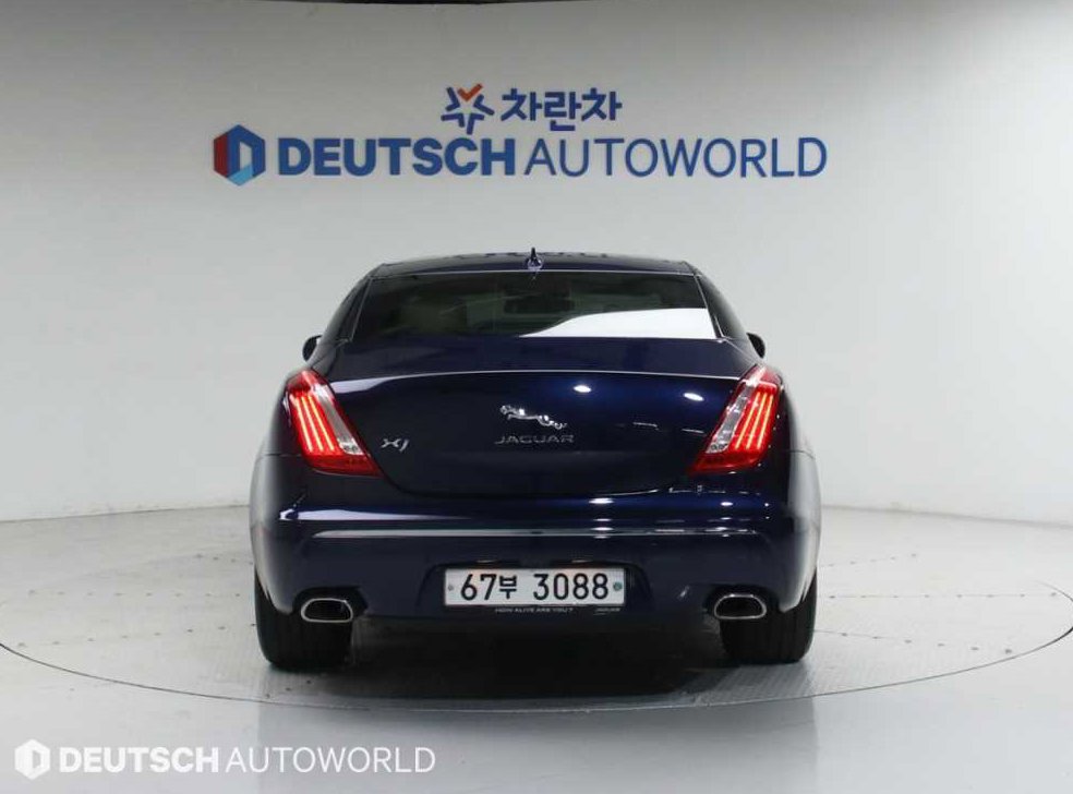 재규어 XJ 3.0D 사진 4