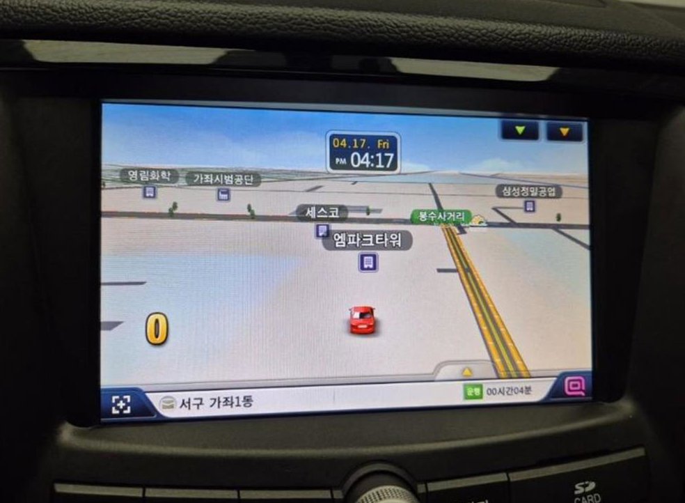 KG모빌리티(쌍용)  티볼리 2WD 디젤 LX 사진 14