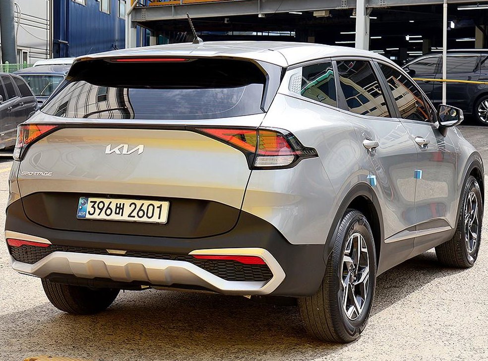 기아 스포티지 2.0 디젤 2WD 사진 4