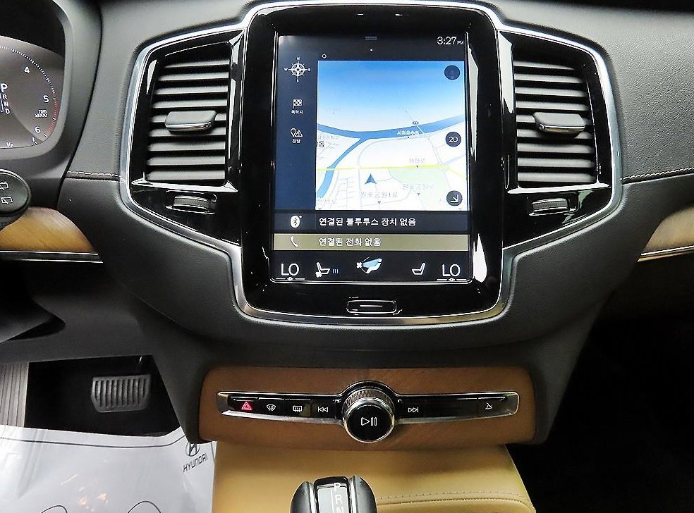 볼보 XC90 2.0 D5 AWD 사진 13