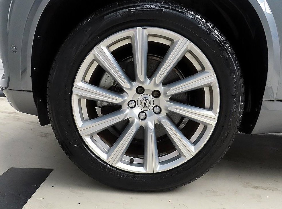 볼보 XC90 2.0 D5 AWD 사진 20