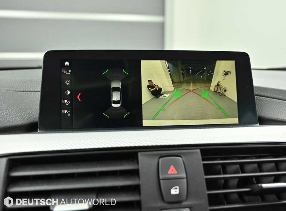 BMW 3시리즈 320i M 스포츠 사진 15