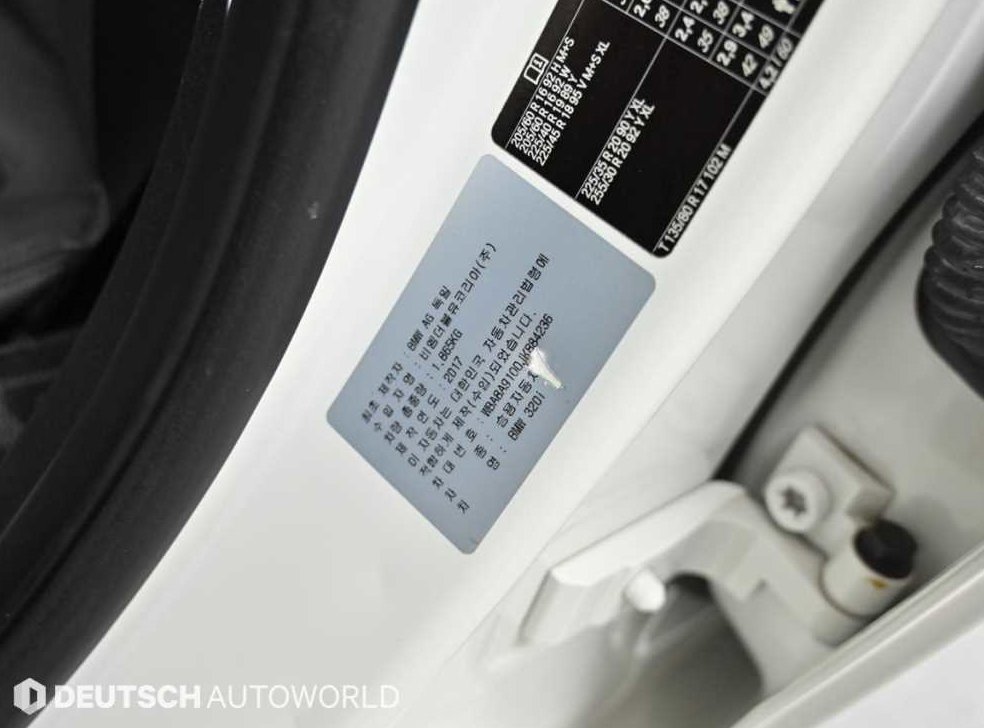 BMW 3시리즈 320i M 스포츠 사진 20