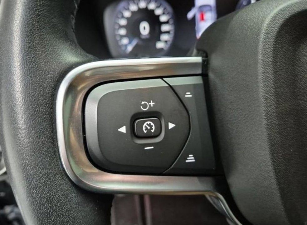 볼보 XC40 B4 AWD 인스크립션 사진 16