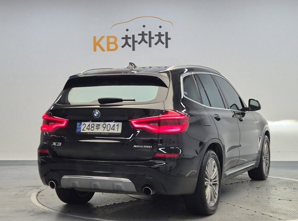 BMW X3 xDrive 20i 럭셔리 사진 3