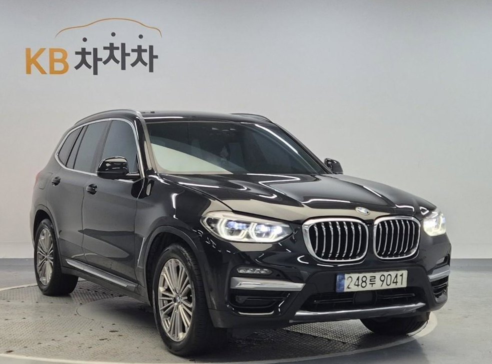 BMW X3 xDrive 20i 럭셔리 사진 4