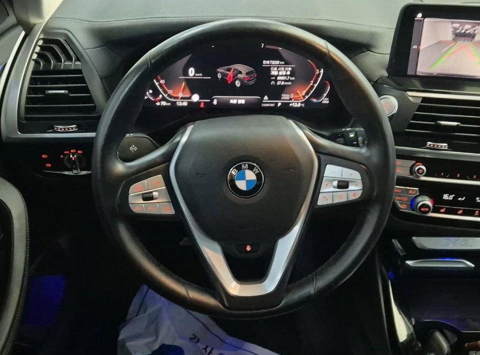 BMW X3 xDrive 20i 럭셔리 사진 9