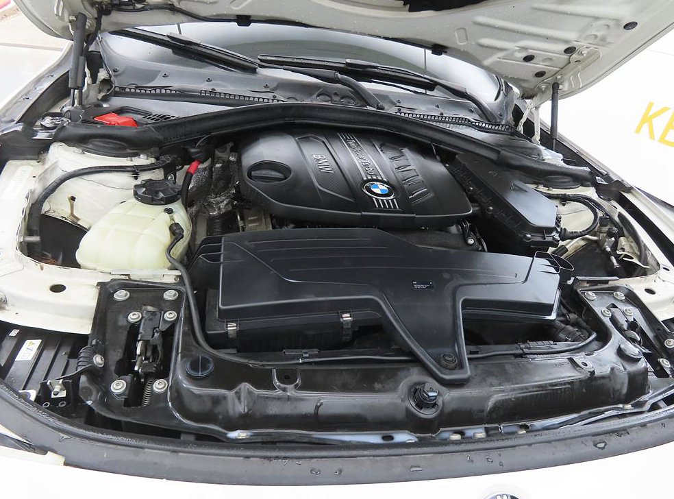 BMW 3시리즈 320d 사진 19