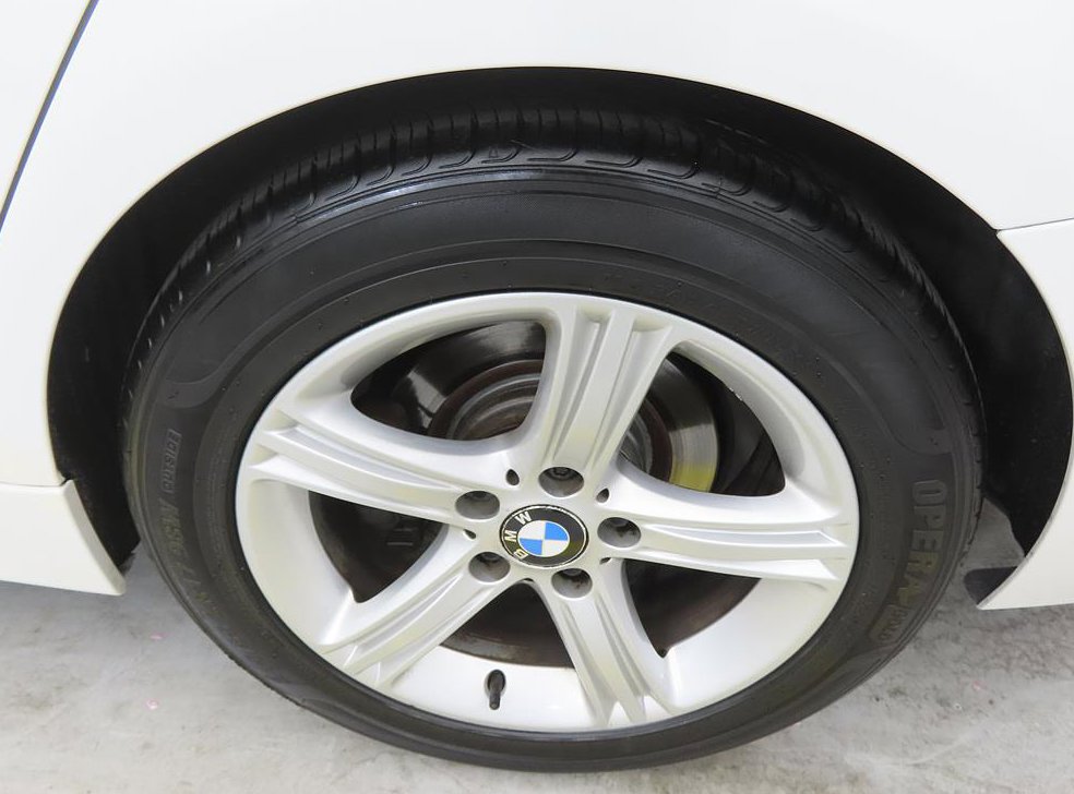 BMW 3시리즈 320d 사진 20