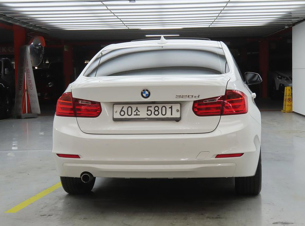 BMW 3시리즈 320d 사진 3