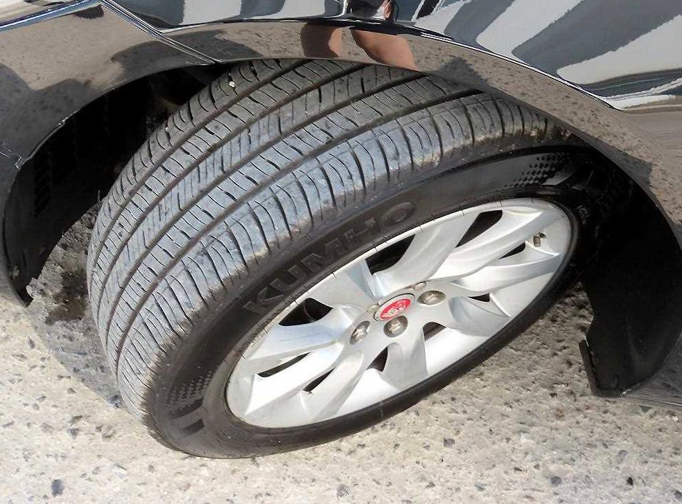 재규어 XF 2.0D 프레스티지 AWD 사진 20