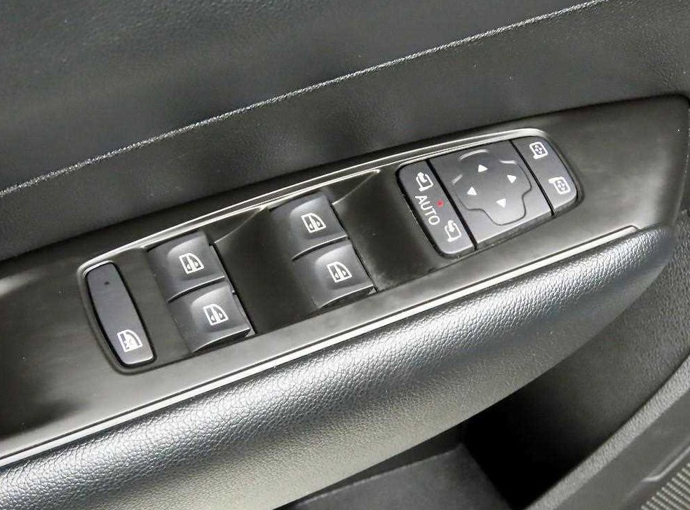 르노코리아(삼성) SM6 가솔린 2.0 GDe 사진 12