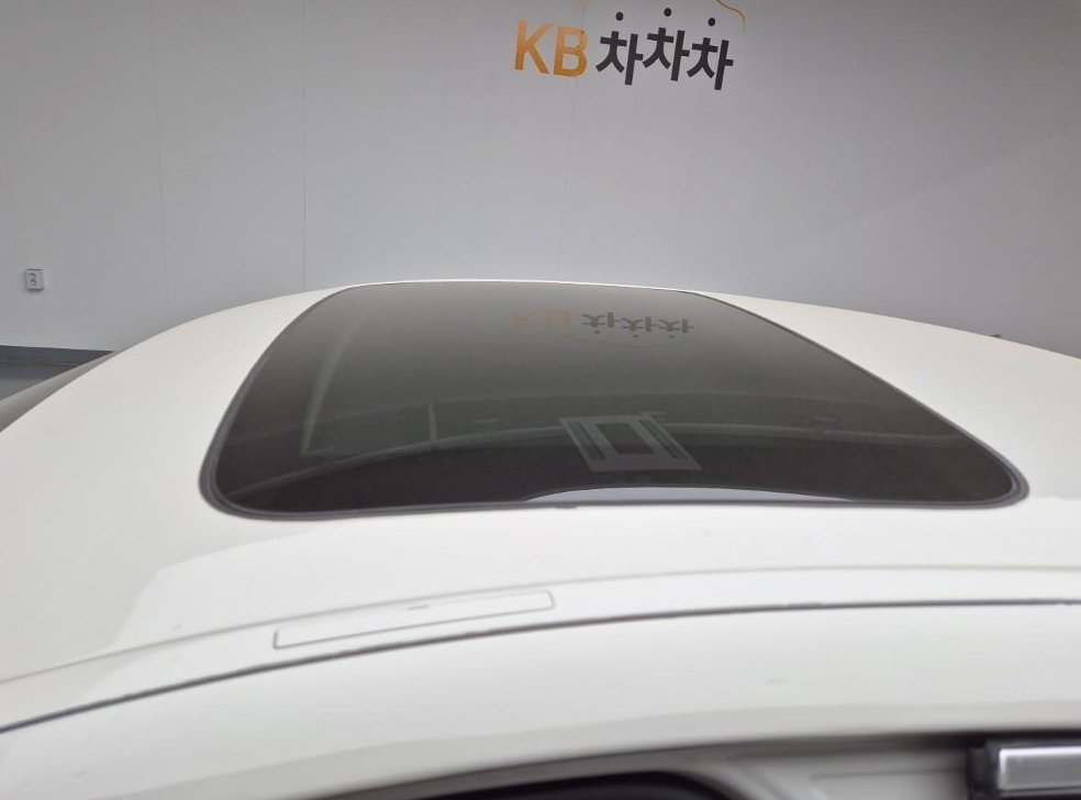 BMW 5시리즈 520d 럭셔리 사진 13