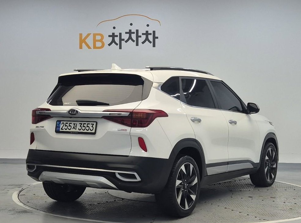 기아 셀토스 가솔린 1.6 터보 2WD 사진 3