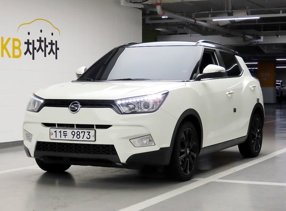 KG모빌리티(쌍용)  티볼리 가솔린 2WD 1.6 LX 사진 2