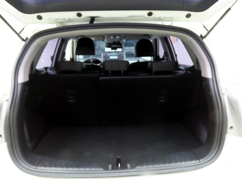 KG모빌리티(쌍용)  티볼리 가솔린 2WD 1.6 LX 사진 5