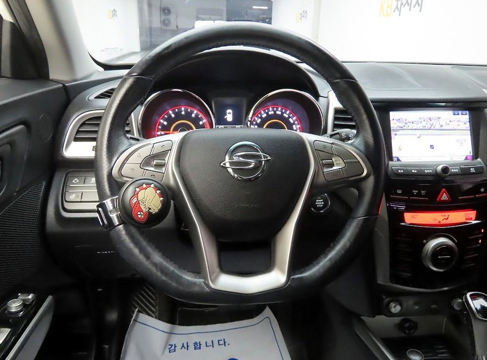 KG모빌리티(쌍용)  티볼리 가솔린 2WD 1.6 LX 사진 7