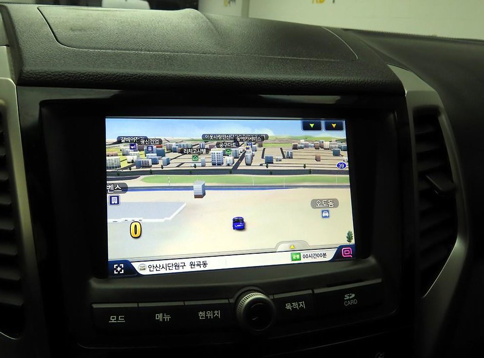 KG모빌리티(쌍용)  티볼리 가솔린 2WD 1.6 LX 사진 9