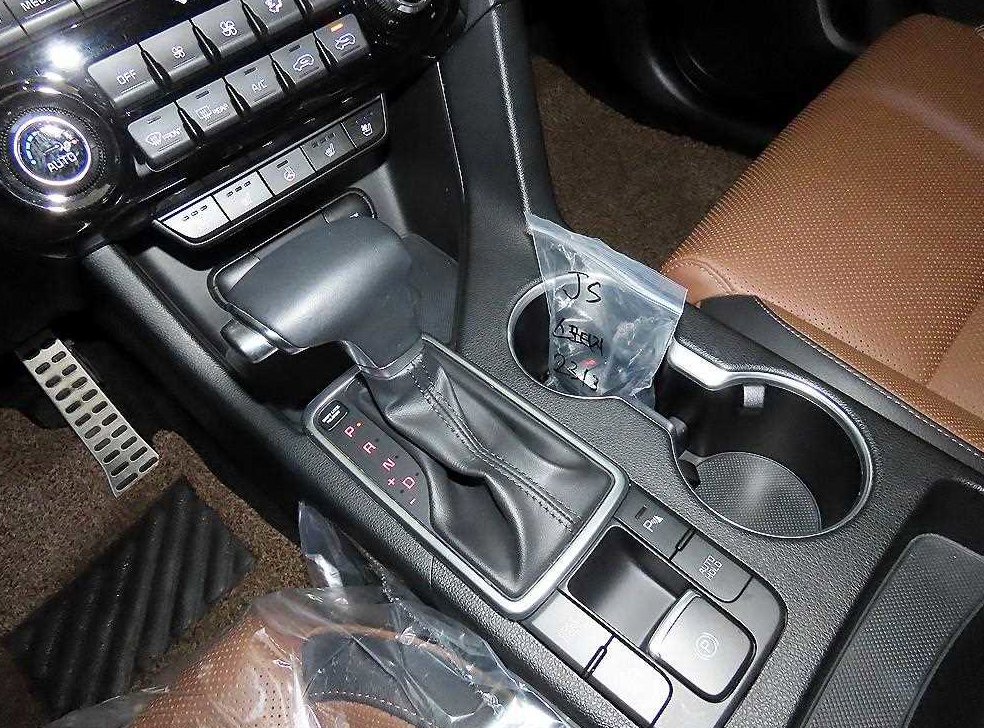 기아 스포티지 2.0 디젤 2WD 사진 12
