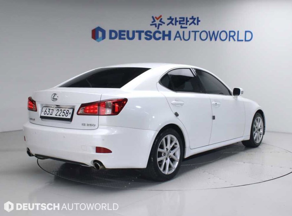 렉서스 IS PREMIUM 사진 2