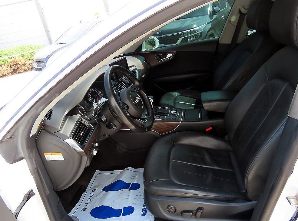 아우디 A7 3.0 TDI 콰트로 다이나믹 사진 5
