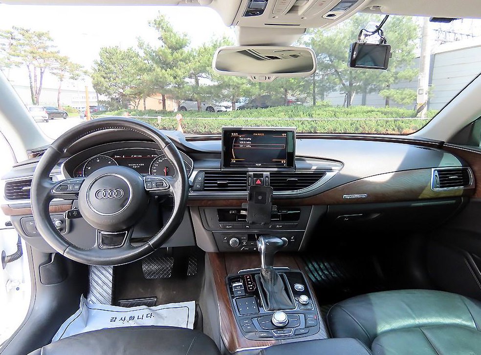 아우디 A7 3.0 TDI 콰트로 다이나믹 사진 7