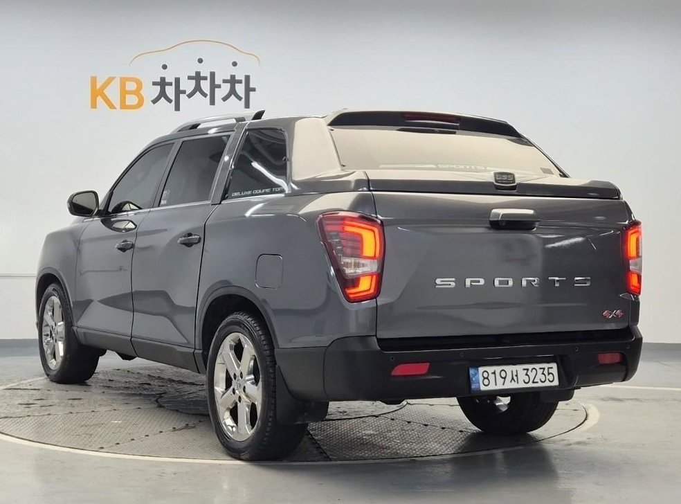 KG모빌리티(쌍용)  렉스턴 디젤 2.2 4WD 사진 2