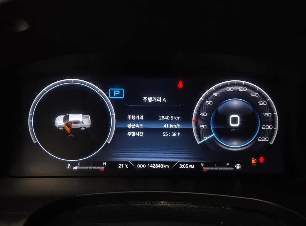 KG모빌리티(쌍용)  렉스턴 디젤 2.2 4WD 사진 6