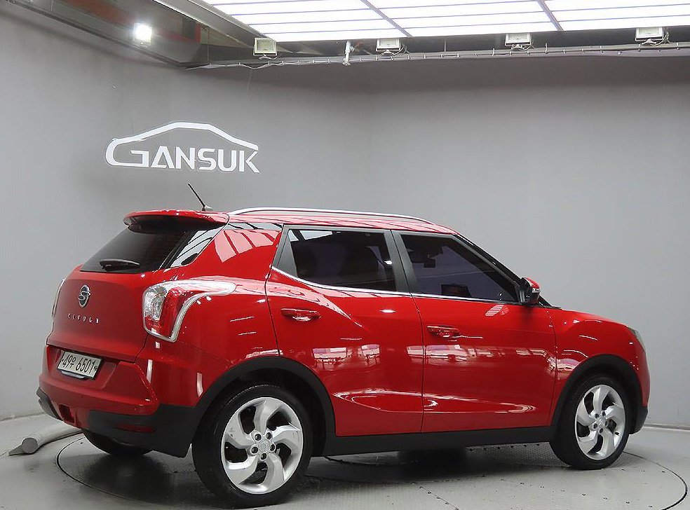 KG모빌리티(쌍용)  티볼리 가솔린 2WD 1.6 LX 사진 4