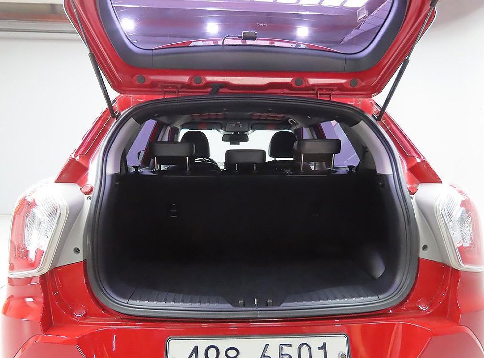 KG모빌리티(쌍용)  티볼리 가솔린 2WD 1.6 LX 사진 9