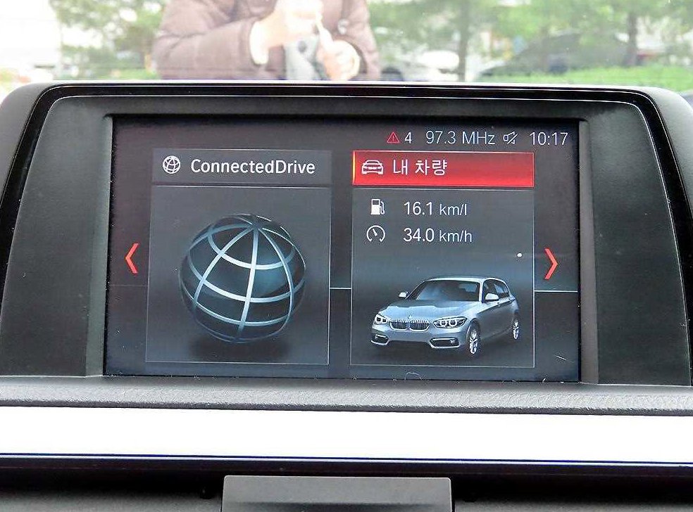 BMW 1시리즈 118d M 스포츠 섀도우 에디션 사진 14