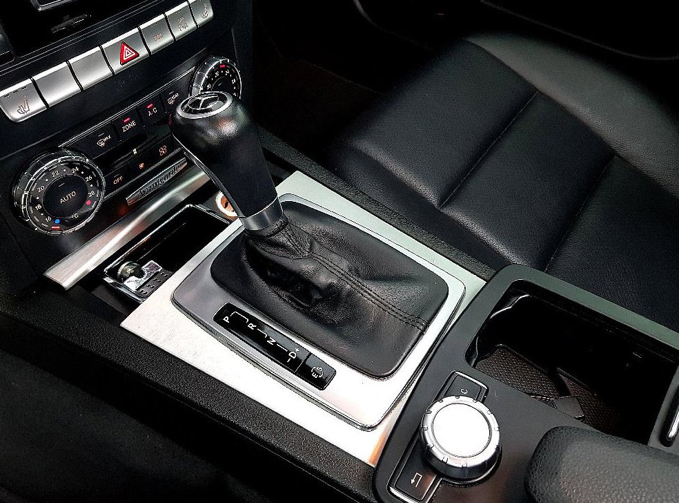 벤츠 C 클래스 C220 CDI 아방가르드 사진 14