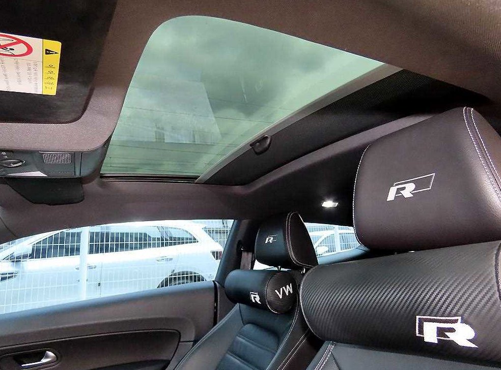 폭스바겐 시로코 2.0 TDI R-LINE 사진 17