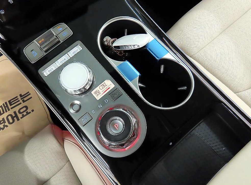 제네시스 GV70 2.5T 가솔린 AWD 사진 10