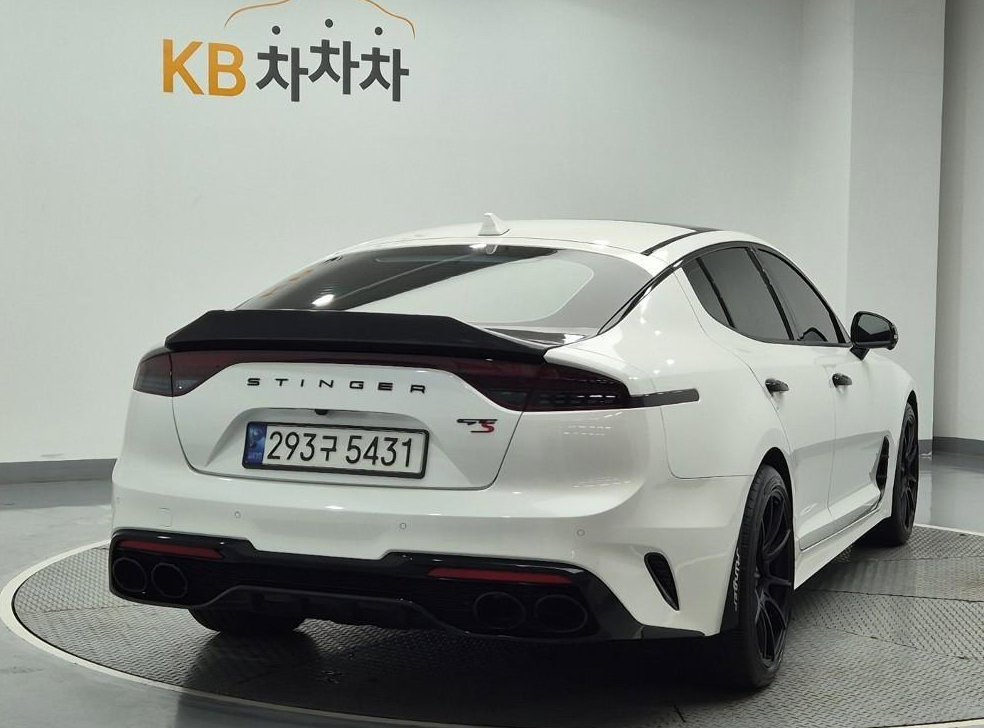 기아 스팅어 2WD 2.5 마스터즈 사진 3