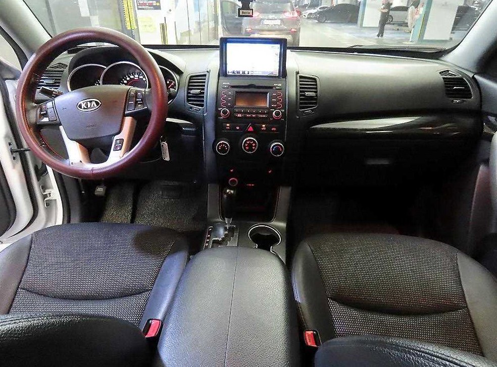 기아 쏘렌토 디젤 2WD 2.0 LX 사진 10